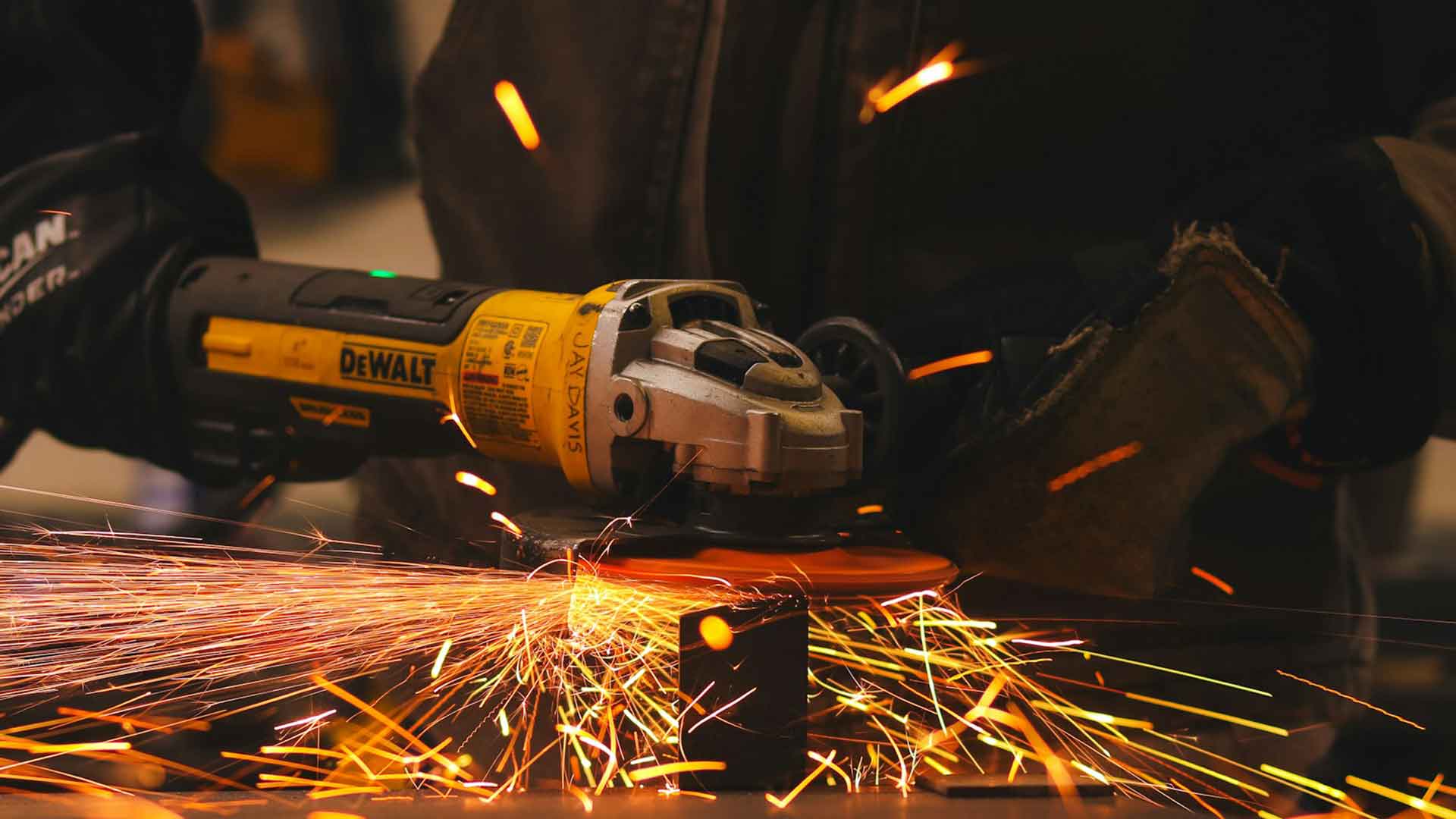 Soudure d'acier et fabrication métallique professionnelle